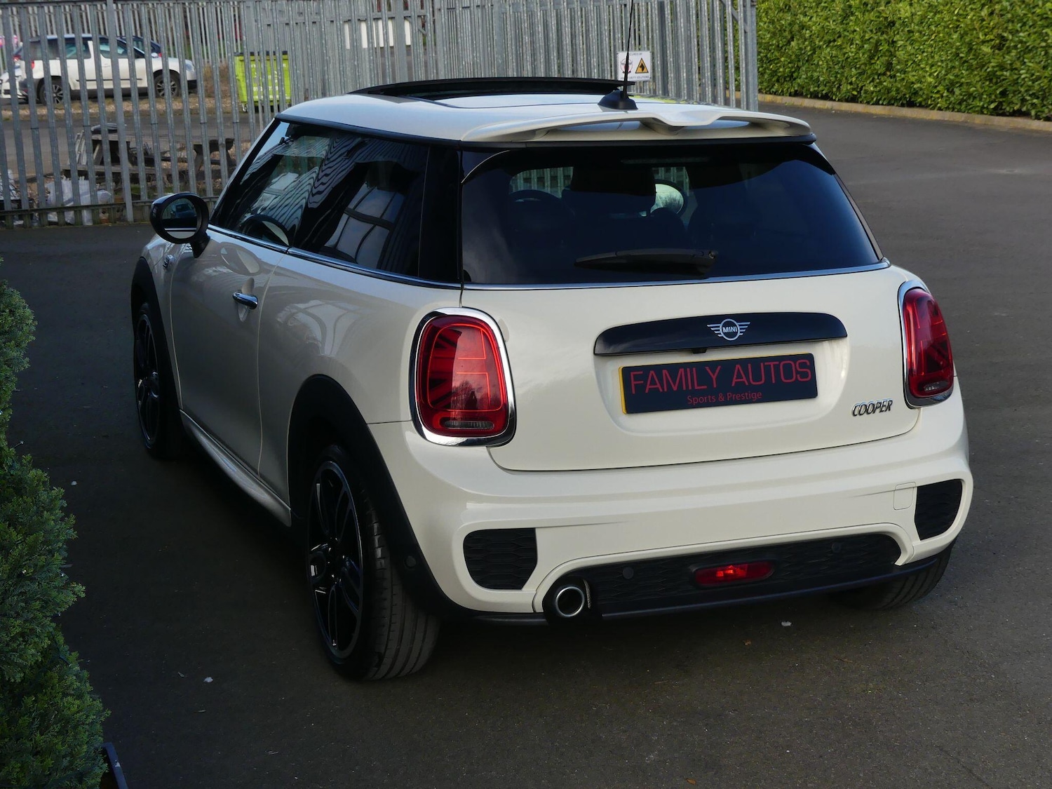 Used MINI Hatch 2021 for sale - 77738375: Photo 10