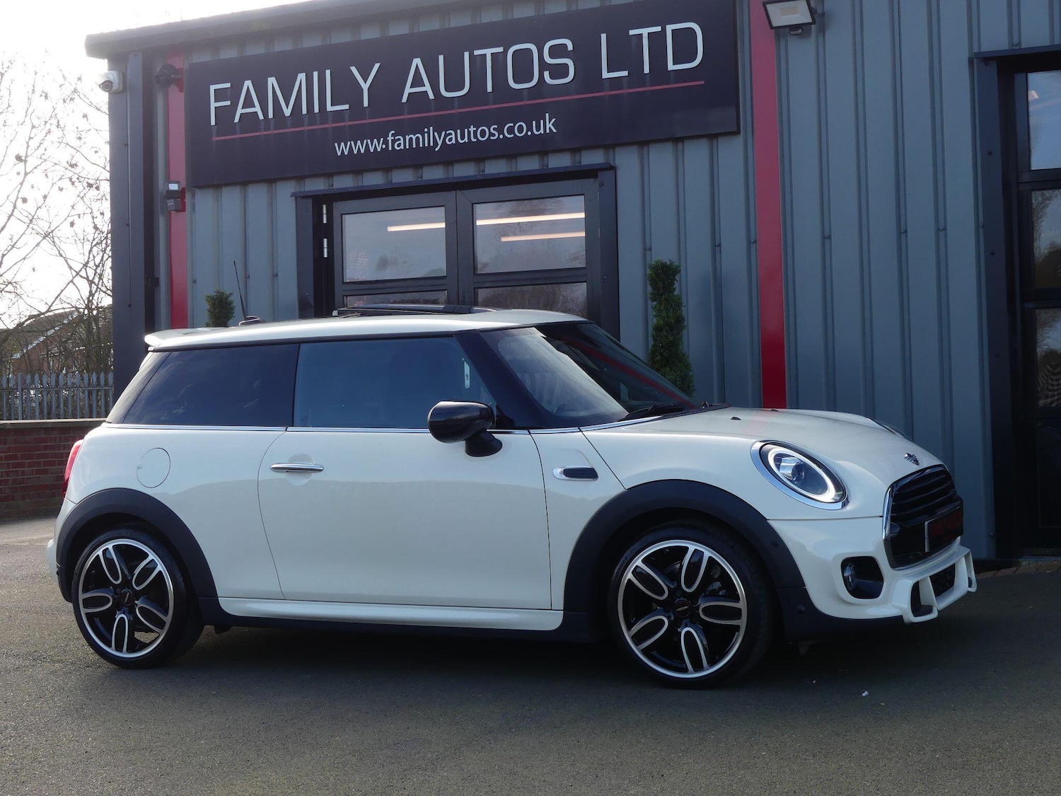 Used MINI Hatch 2021 for sale - 77738375: Photo 5
