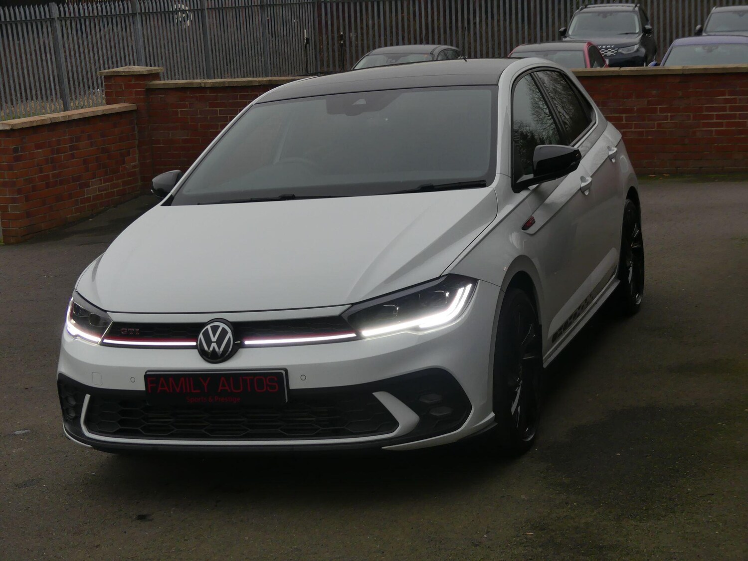 Used Volkswagen Polo 2024 for sale - 77411787: Photo 3