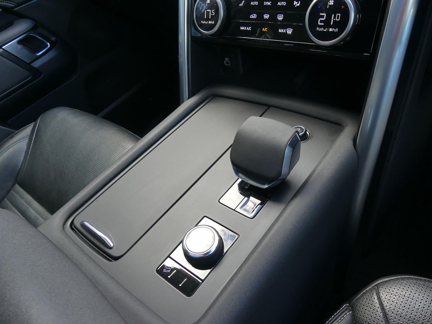 Used Land Rover Discovery 2021 for sale - 78047643: Photo 13