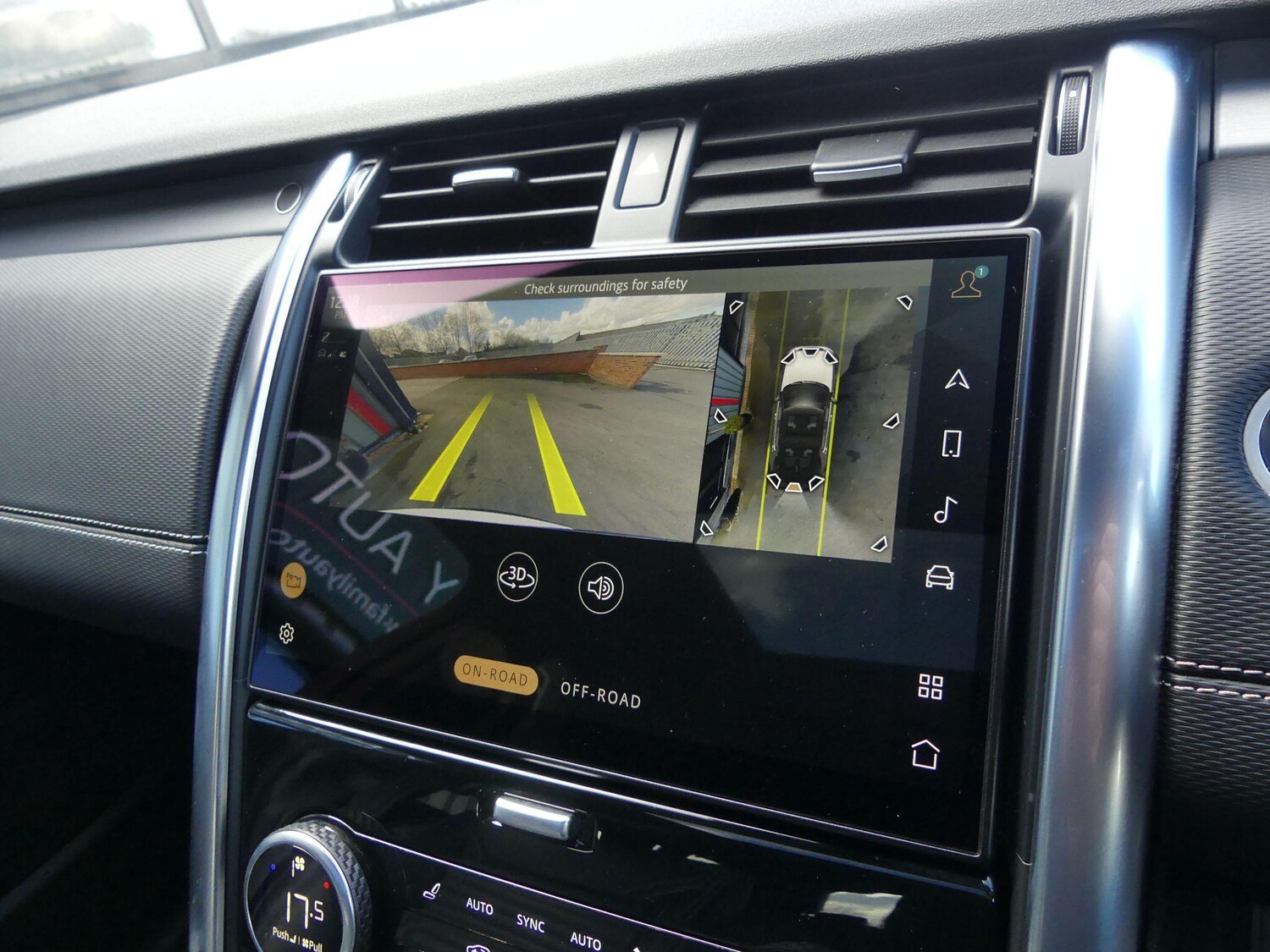 Used Land Rover Discovery 2021 for sale - 78047643: Photo 15