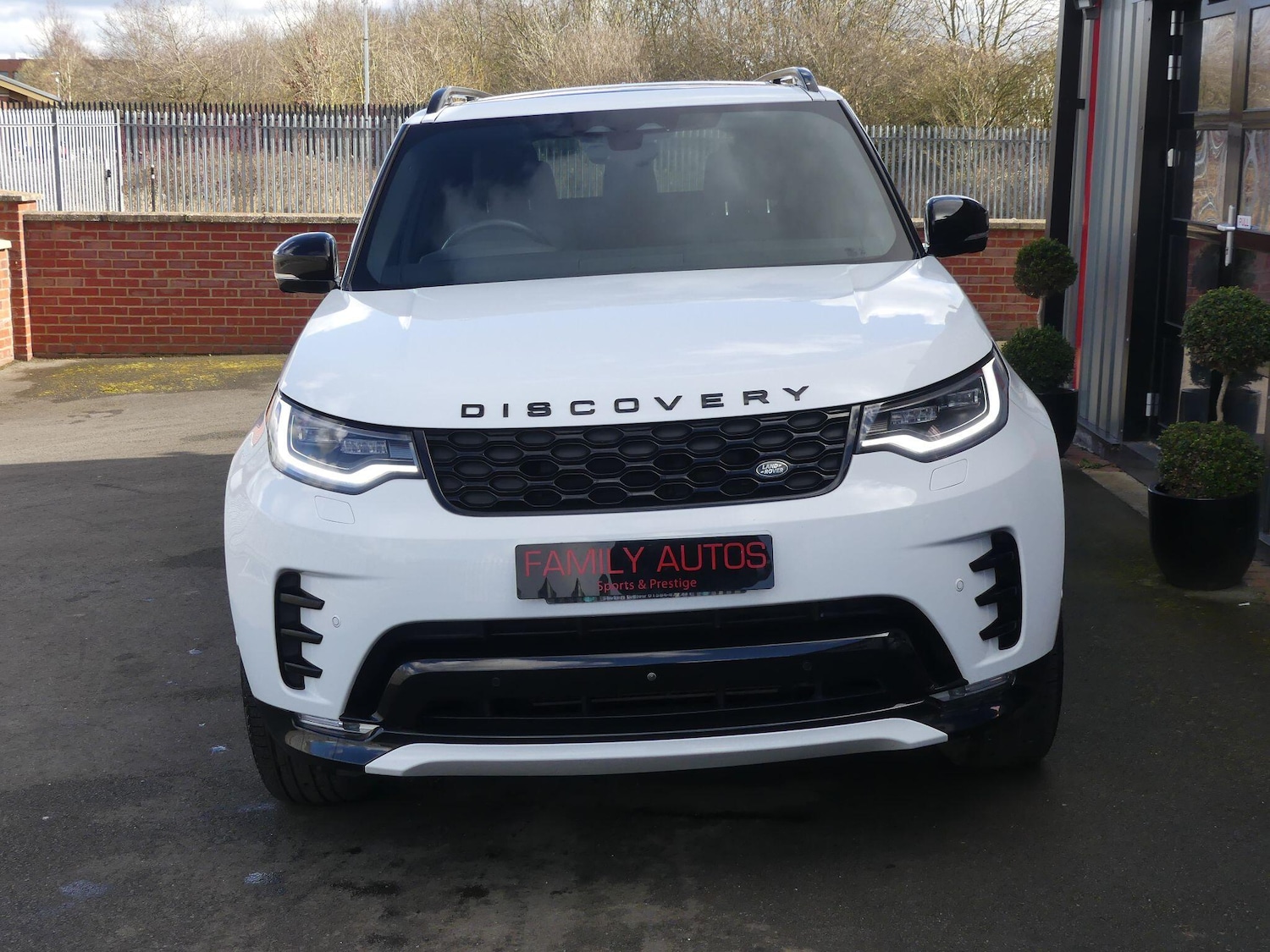 Used Land Rover Discovery 2021 for sale - 78047643: Photo 4