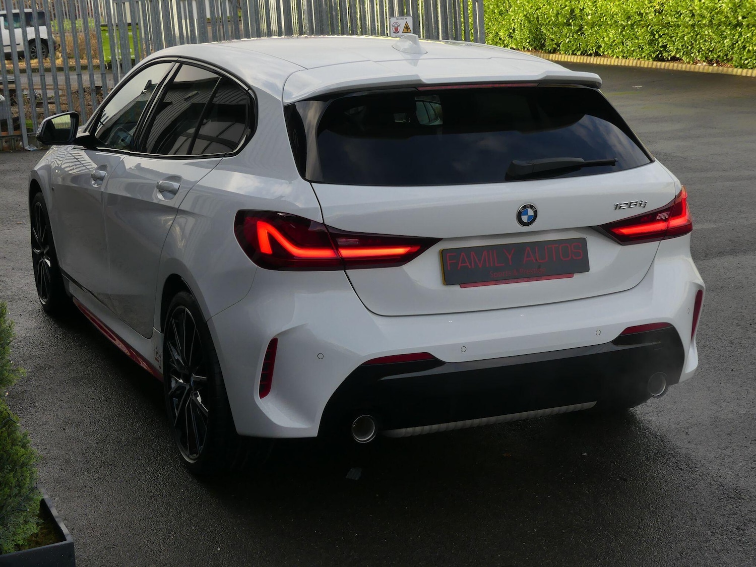 Used BMW 1 Series 2024 for sale - 76952940: Photo 10