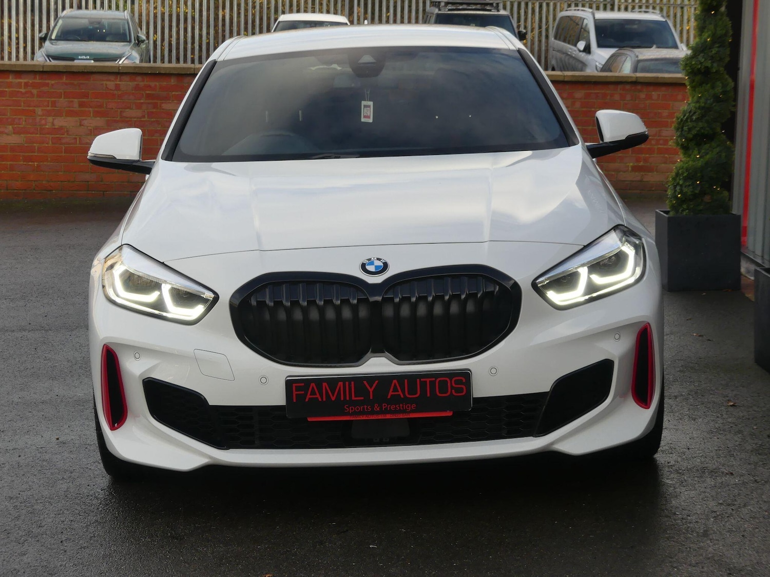 Used BMW 1 Series 2024 for sale - 76952940: Photo 4