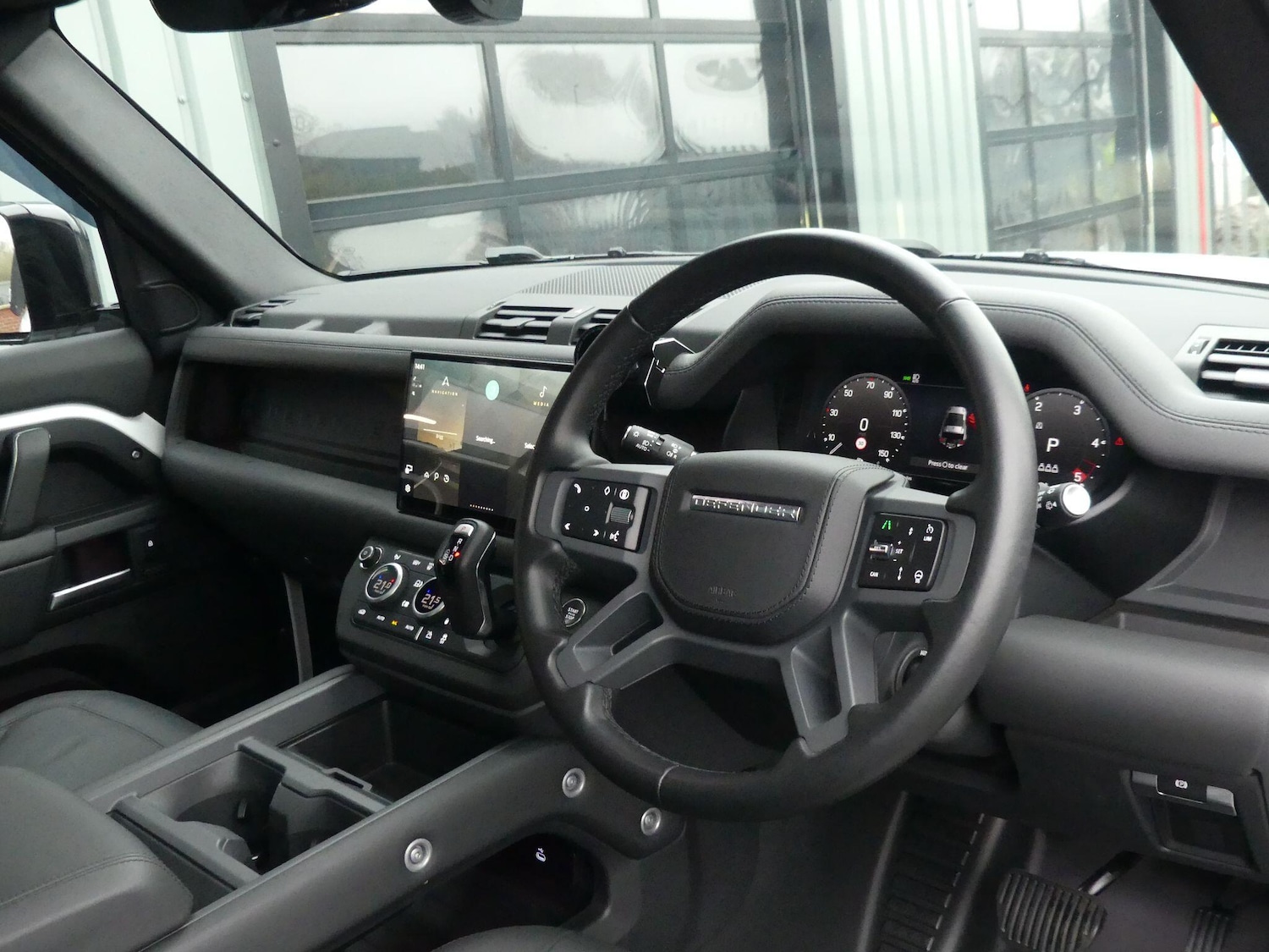 Used Land Rover Defender 2025 for sale - 77456282: Photo 15
