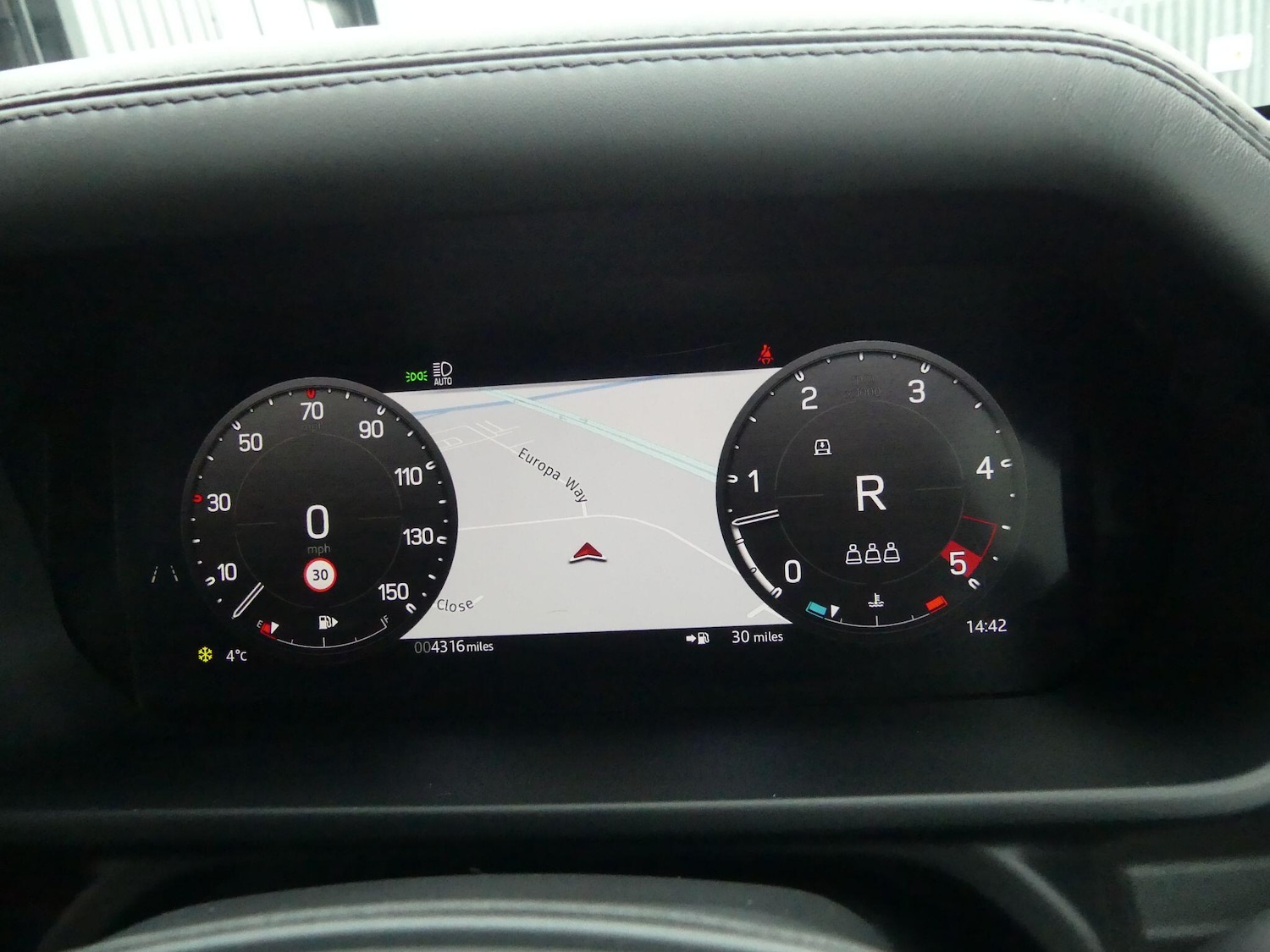 Used Land Rover Defender 2025 for sale - 77456282: Photo 26