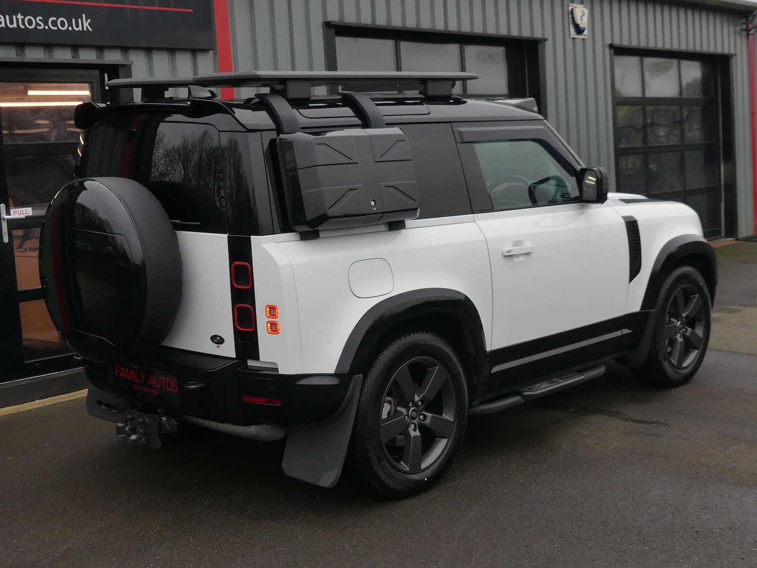 Used Land Rover Defender 2025 for sale - 77456282: Photo 8