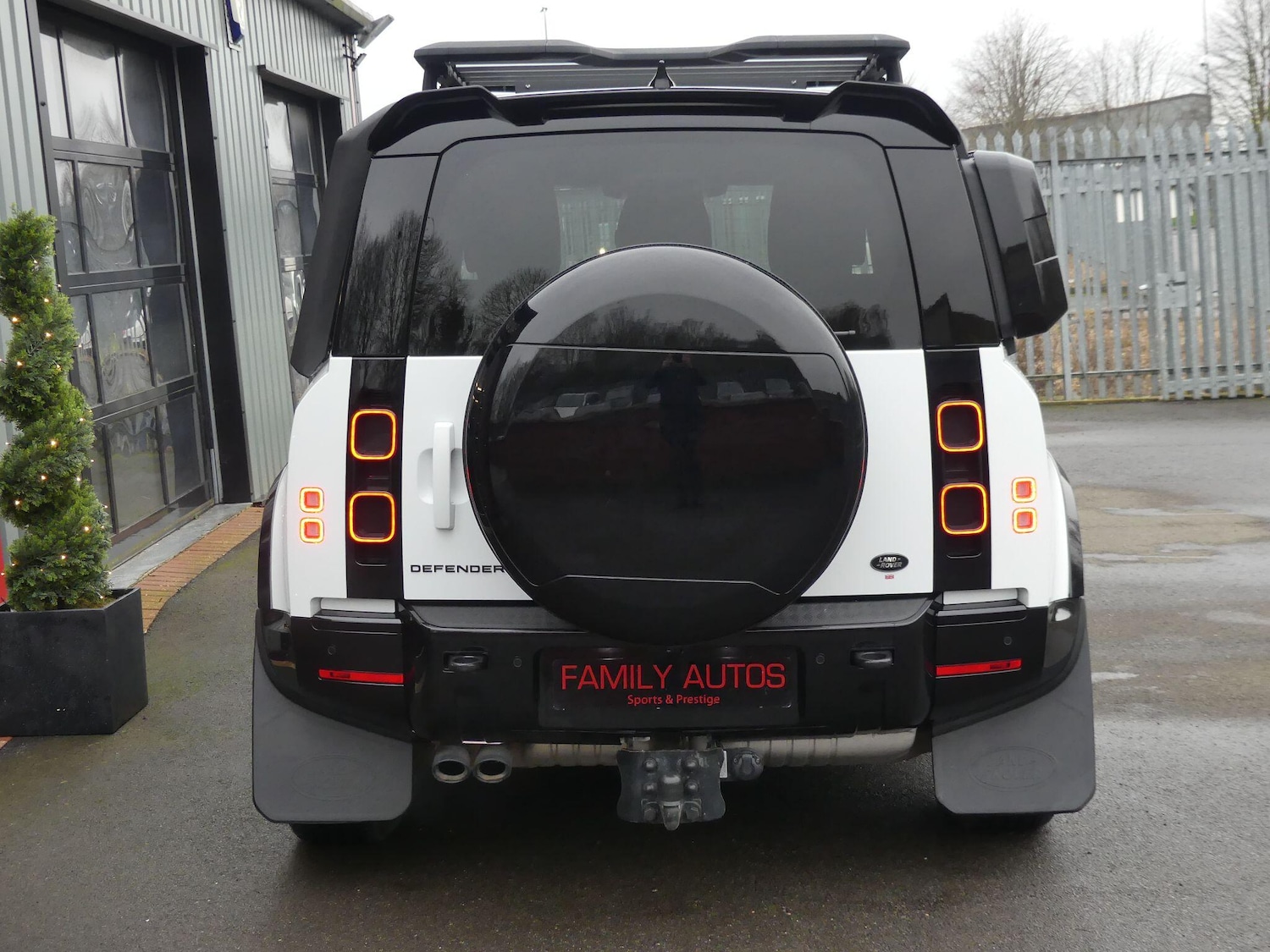 Used Land Rover Defender 2025 for sale - 77456282: Photo 9