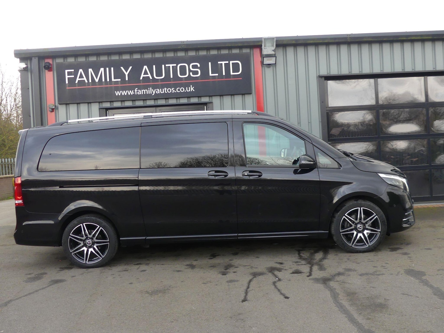 Used Mercedes-Benz V-Class 2022 for sale - 77387227: Photo 5