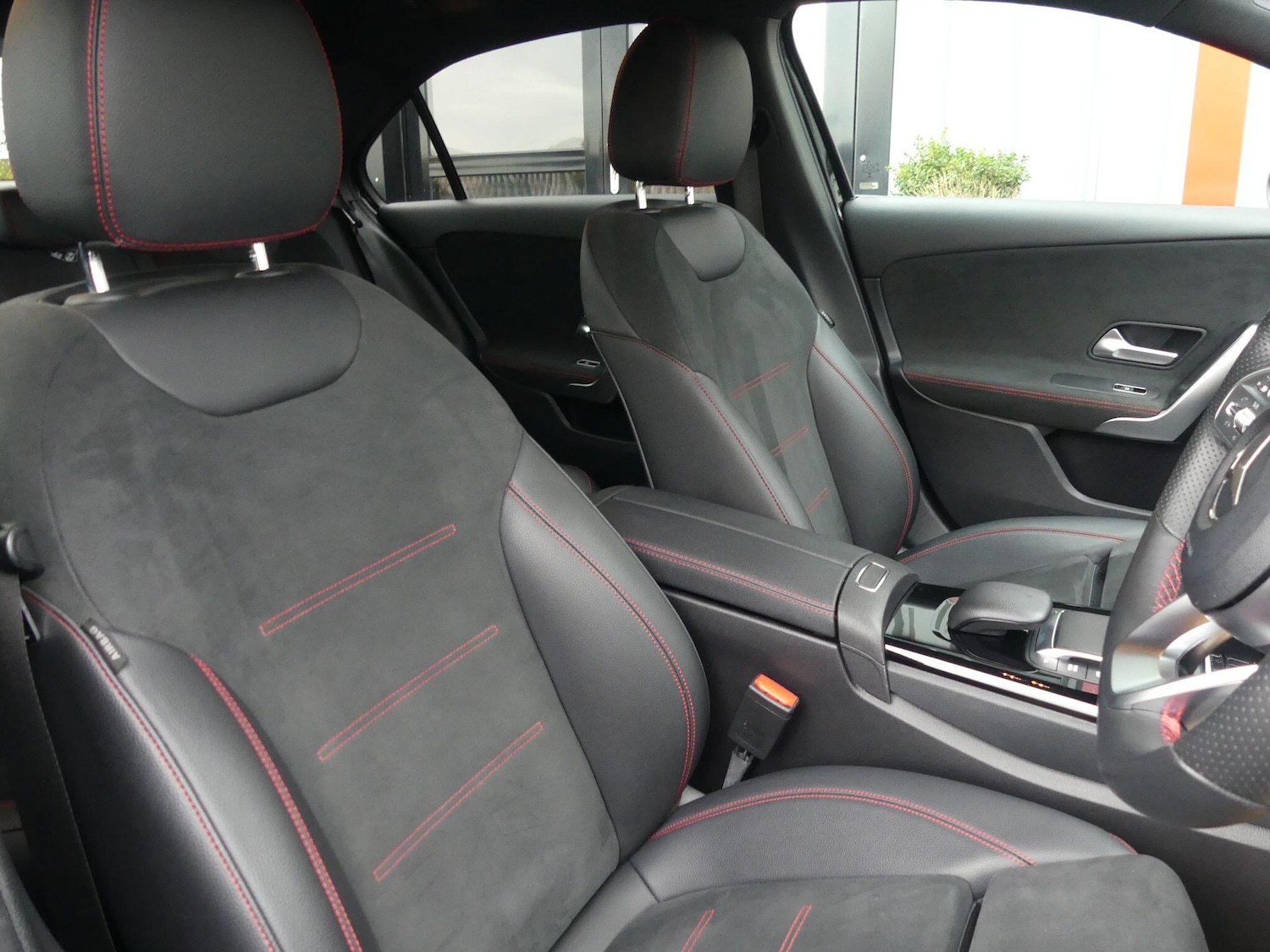 Used Mercedes-Benz A-Class 2020 for sale - 76521506: Photo 2