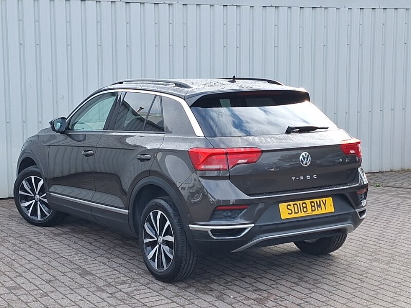 Used Volkswagen T-Roc 2018 for sale - 76051949: Photo 3