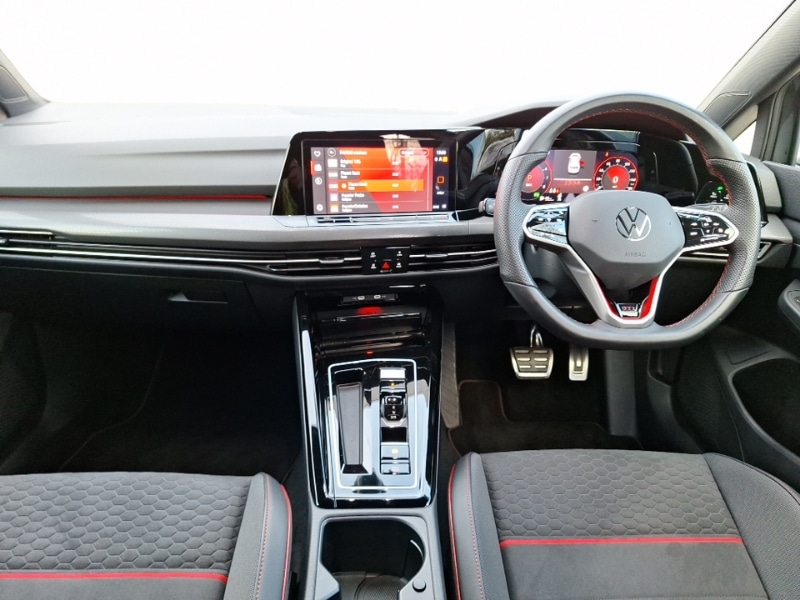 Used Volkswagen Golf 2023 for sale - 77385875: Photo 2