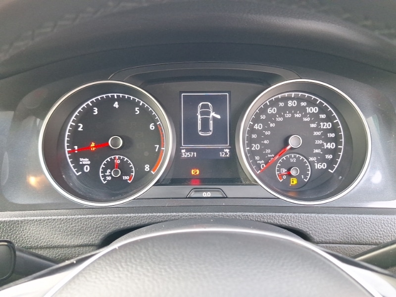 Used Volkswagen Golf 2018 for sale - 76983144: Photo 18