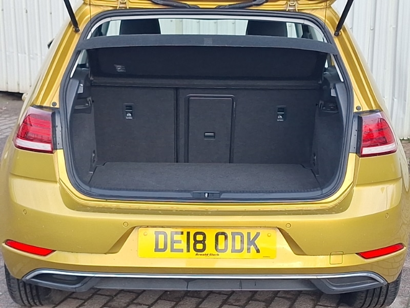 Used Volkswagen Golf 2018 for sale - 76983144: Photo 8