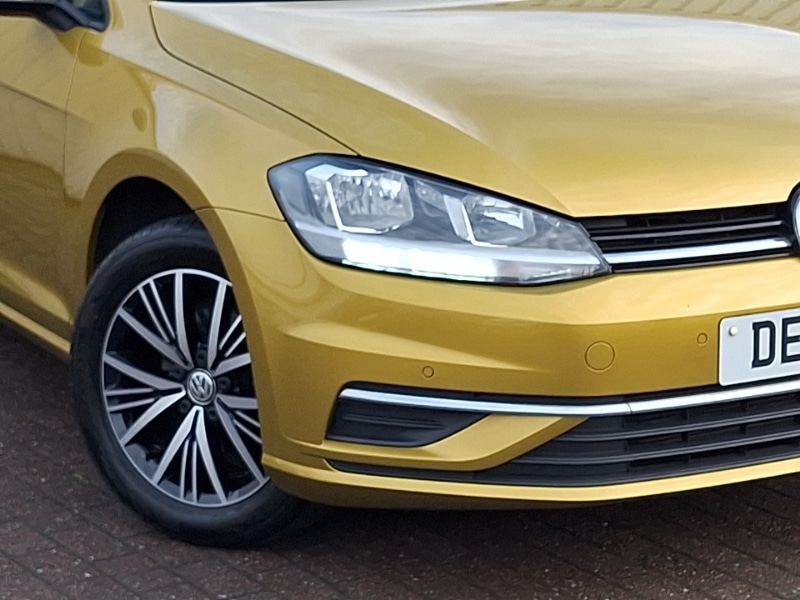 Used Volkswagen Golf 2018 for sale - 76983144: Photo 9