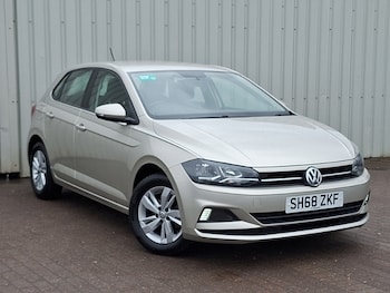 Used Volkswagen Polo 2018 for sale - 78252899: Photo