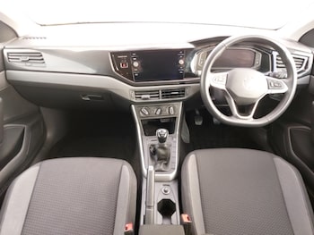 Used Volkswagen Polo 2022 for sale - 77004675: Photo