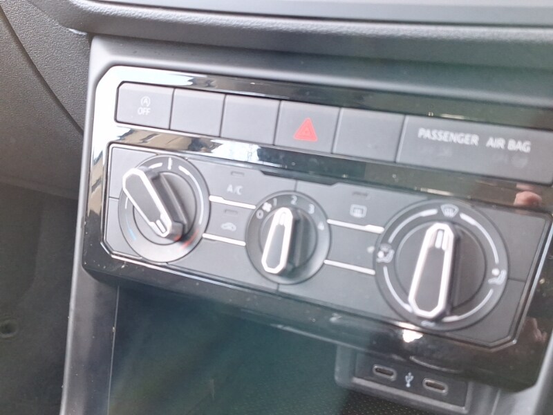 Used Volkswagen T-Cross 2023 for sale - 77605920: Photo 18