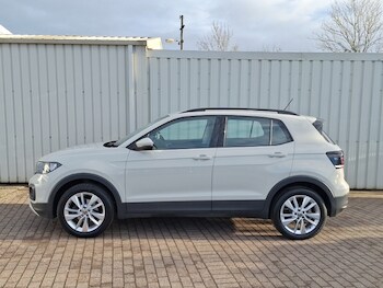 Used Volkswagen T-Cross 2023 for sale - 77605920: Photo