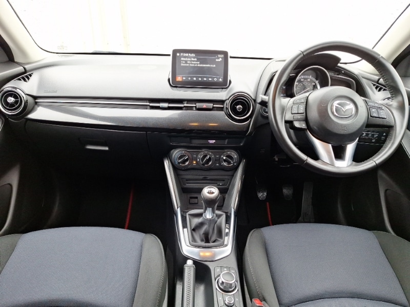 Used Mazda Mazda2 2016 for sale - 76275755: Photo 2