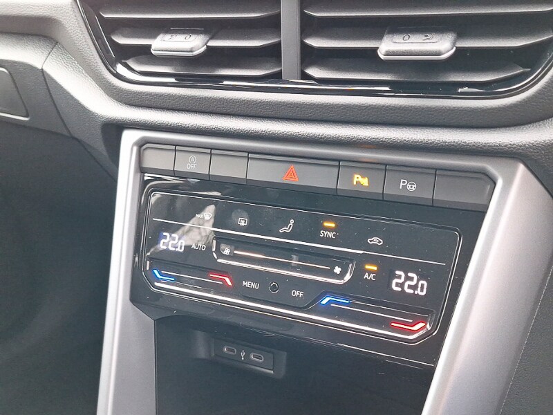 Used Volkswagen T-Roc 2025 for sale - 77651741: Photo 15