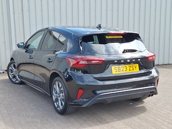Used Ford Focus 2023 for sale - 78723701: Photo