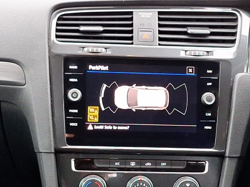 Used Volkswagen Golf 2018 for sale - 77410099: Photo 11