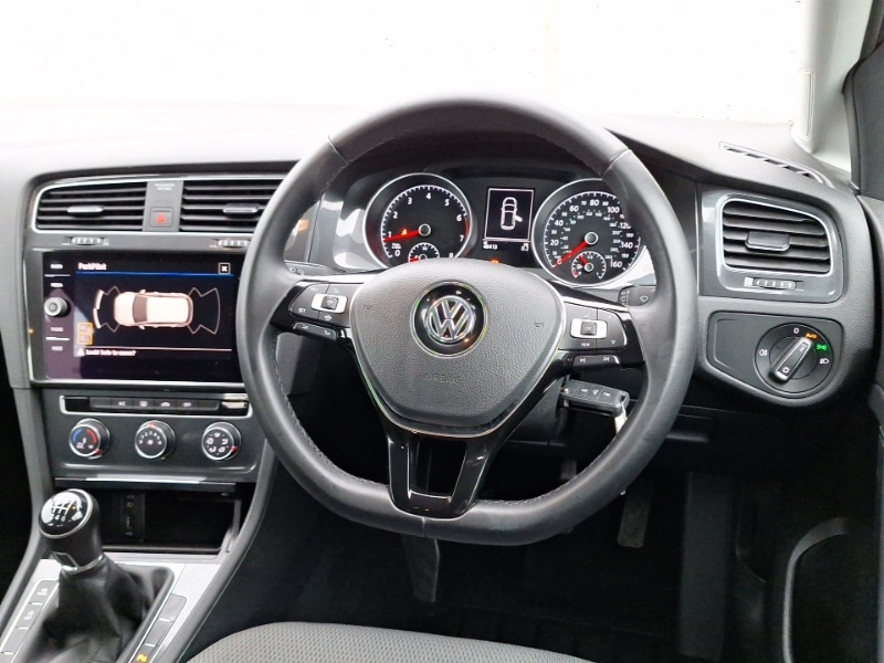 Used Volkswagen Golf 2018 for sale - 77410099: Photo 7