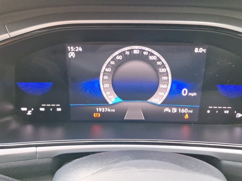 Used Volkswagen T-Roc 2023 for sale - 77371236: Photo 19