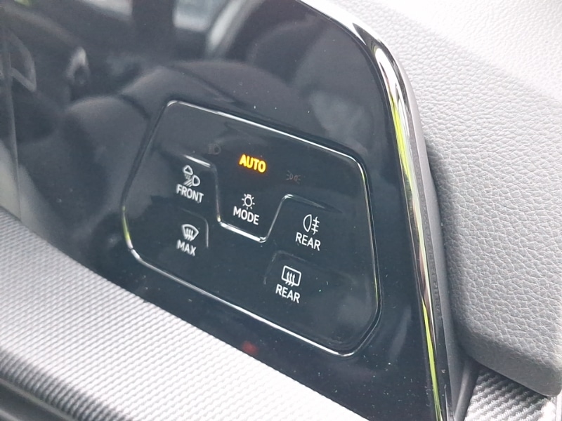 Used Volkswagen Golf 2025 for sale - 77928167: Photo 14