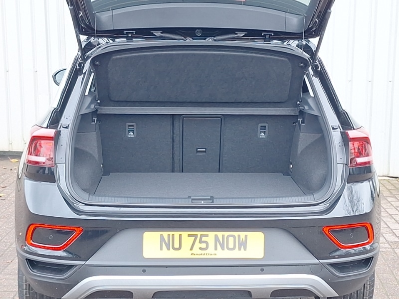 Used Volkswagen T-Roc 2025 for sale - 76465096: Photo 8