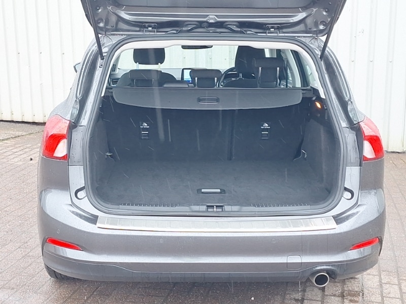 Used Ford Focus 2020 for sale - 78099413: Photo 8