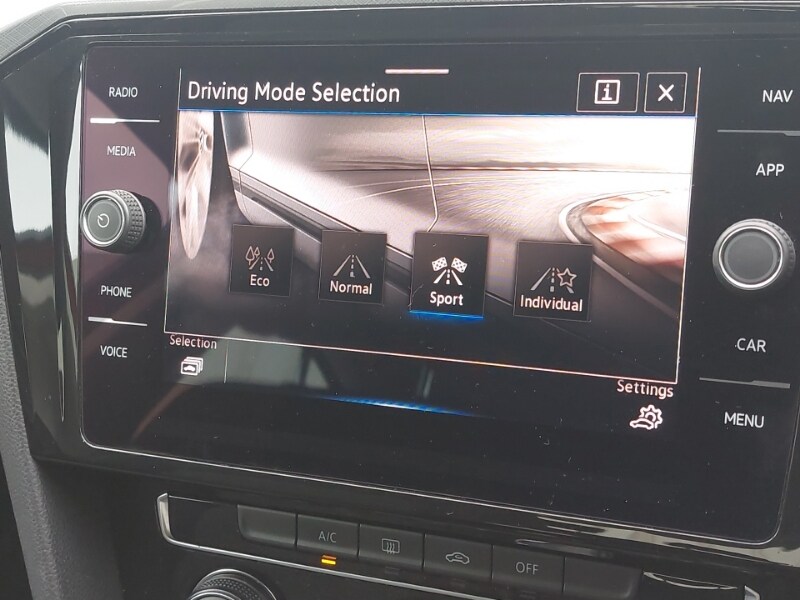 Used Volkswagen Passat 2020 for sale - 76397297: Photo 16