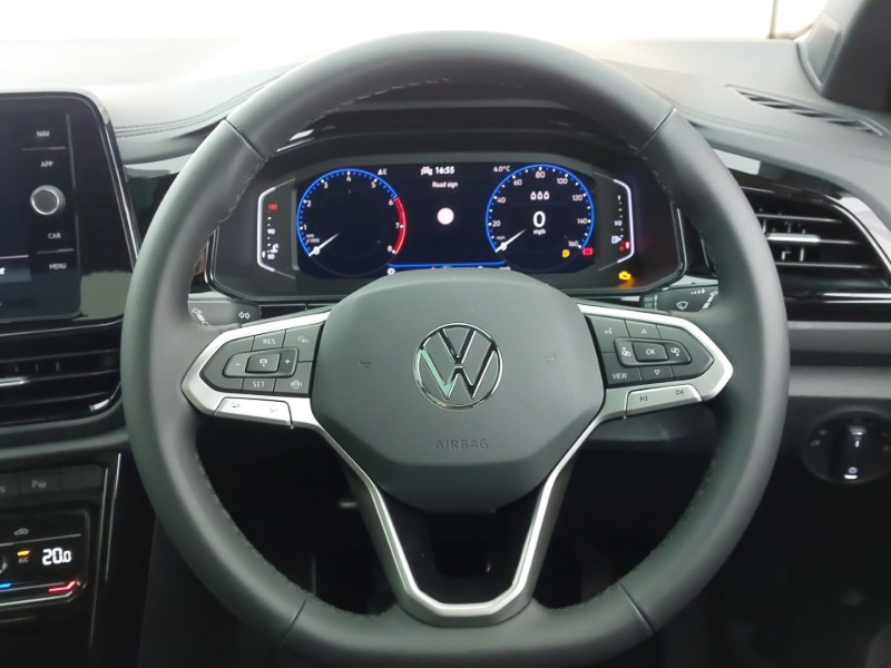 Used Volkswagen T-Roc 2025 for sale - 77786684: Photo 11