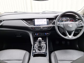 Used Vauxhall Insignia 2017 for sale - 76187815: Photo