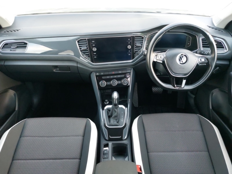 Used Volkswagen T-Roc 2020 for sale - 76560441: Photo 2