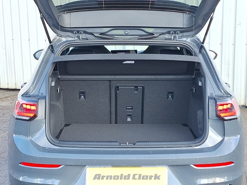 Used Volkswagen Golf 2025 for sale - 76911686: Photo 8