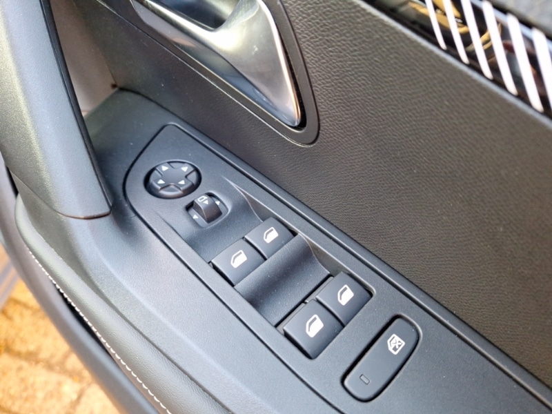 Used Peugeot 2008 2023 for sale - 77256874: Photo 13