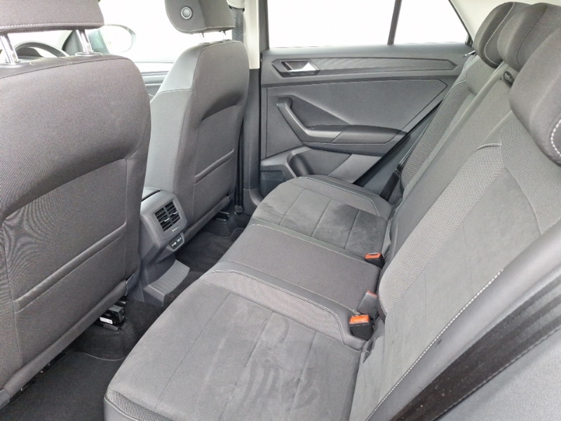 Used Volkswagen T-Roc 2023 for sale - 77644715: Photo 6