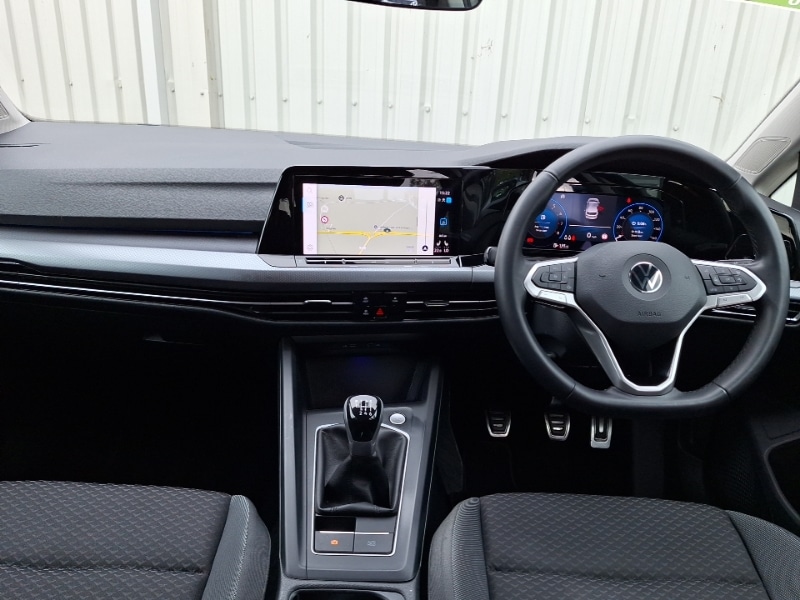 Used Volkswagen Golf 2022 for sale - 76120939: Photo 2
