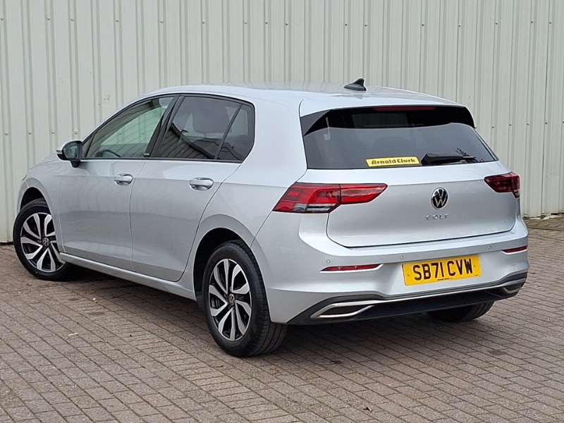 Used Volkswagen Golf 2022 for sale - 76120939: Photo 3