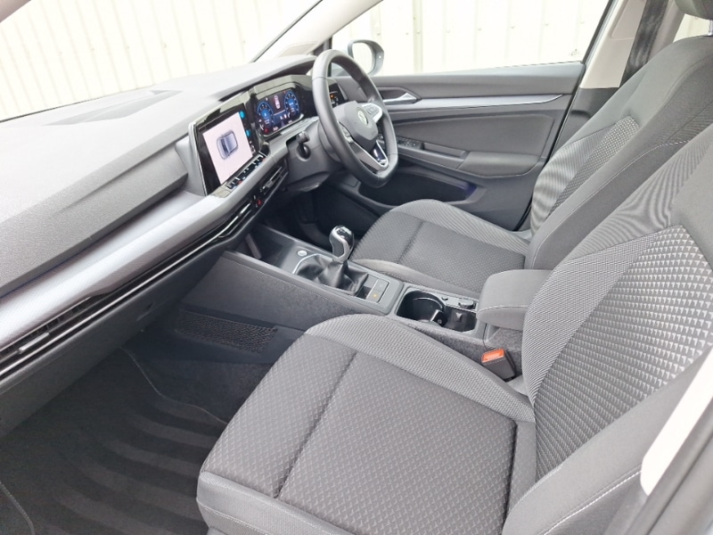 Used Volkswagen Golf 2022 for sale - 76120939: Photo 5