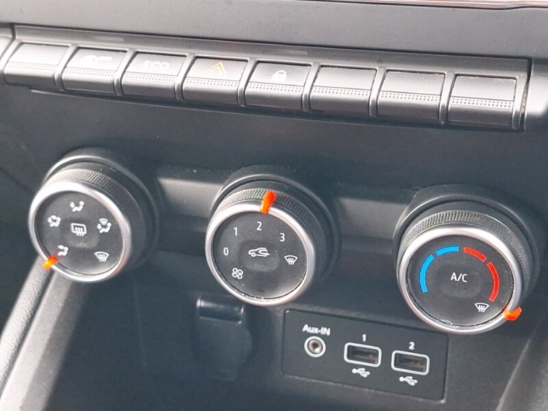 Used Renault Clio 2020 for sale - 77234868: Photo 17