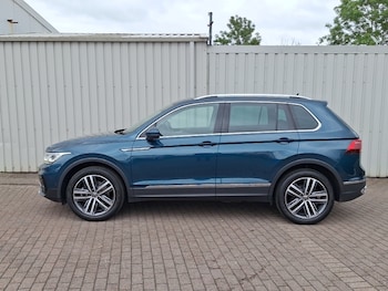 Used Volkswagen Tiguan 2021 for sale - 79070018: Photo
