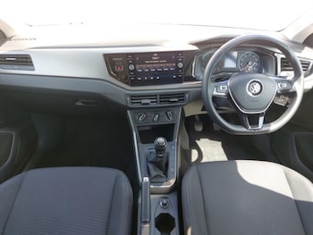 Used Volkswagen Polo 2019 for sale - 79263478: Photo