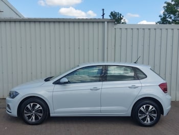Used Volkswagen Polo 2019 for sale - 79263478: Photo