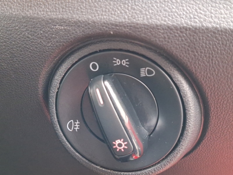 Used Volkswagen up! 2018 for sale - 77995720: Photo 14