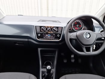 Used Volkswagen up! 2018 for sale - 77995720: Photo