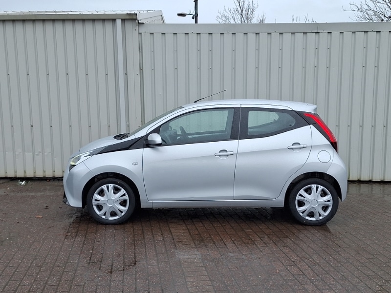 Used Toyota AYGO 2020 for sale - 76478664: Photo 4