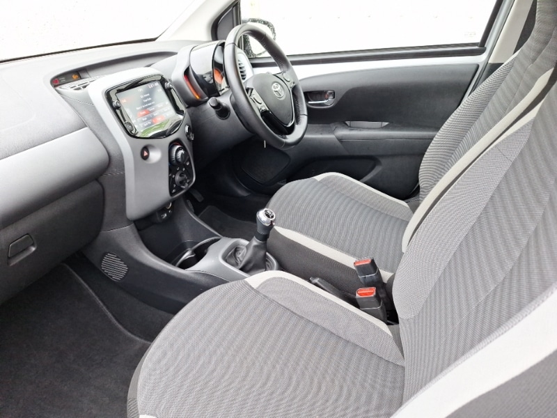 Used Toyota AYGO 2020 for sale - 76478664: Photo 5